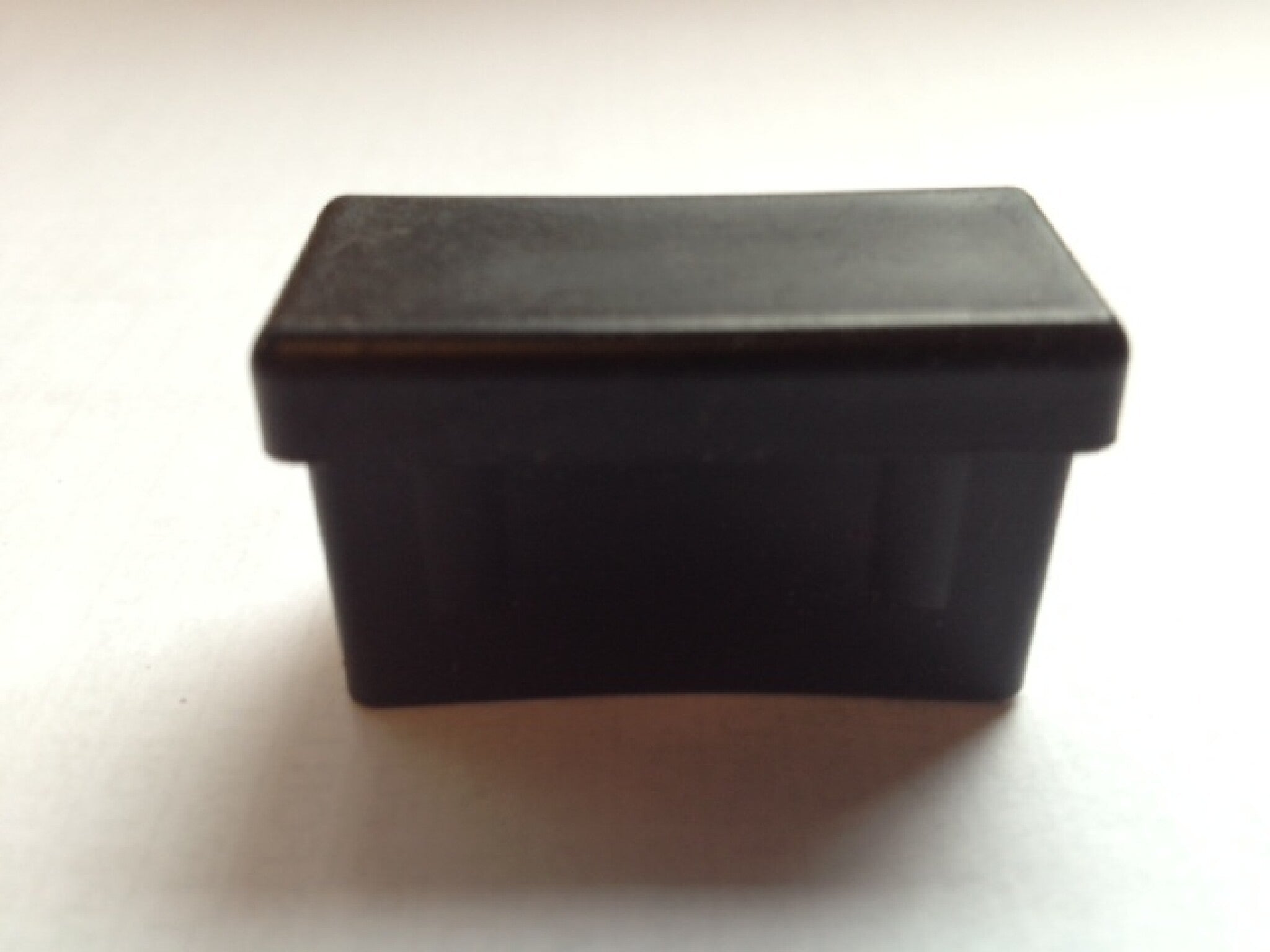 PLASTIC CAPS FOR LEGS 621247