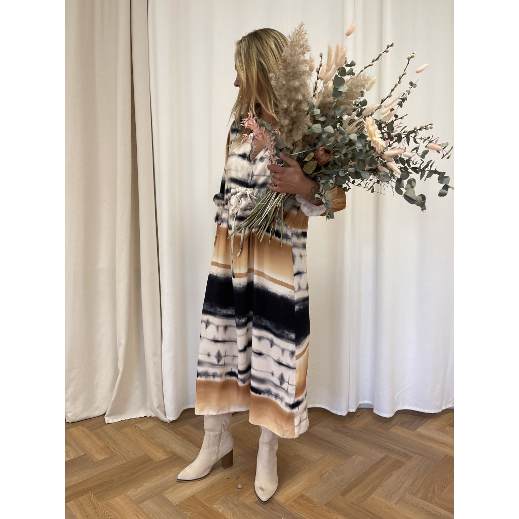Marta Du Chateau dame kjole MdcXenia 3218 - Black2272 Online nu